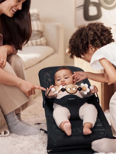 BABY BJORN SPEELTJE RELAX ONDEUGENDE OOGJES ZWART & WIT