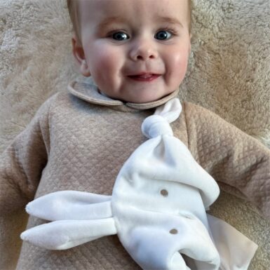 LIVING NATURE DOUDOU LITTLE RABBIT WIT