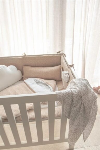 POETREE CHEVRON LIGHT CAMEL PLAYPEN BUMPER - BEIGE