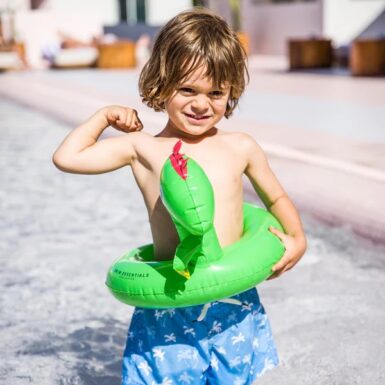 SWIM ESSENTIALS ZWEMBAND SPLITRING DINOSAURUS 55 CM - GROEN