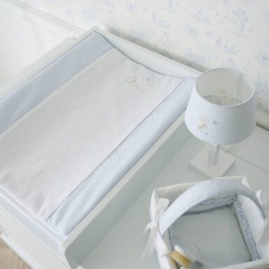 THEOPHILE & PATACHOU PINK GARDEN PARTY HOES VOOR VERZORGINGSKUSSEN - BLAUW