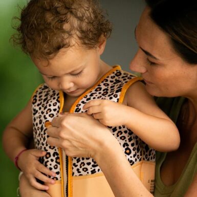 SWIM ESSENTIALS ZWEMVEST BEIGE PANTERPRINT 18-30KG