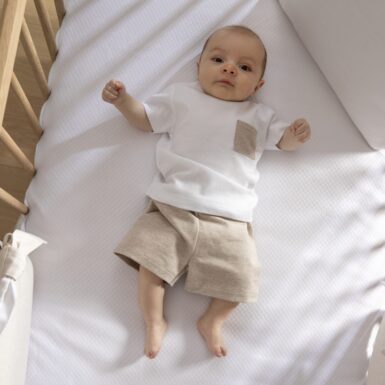 LIVING NATURE PYJAMA 2-DELIG VOOR JONGENS CESAR WIT/BEIGE