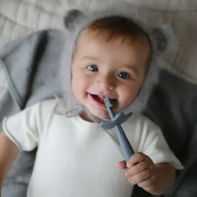 MUSHIE TRAINING TOOTHBRUSH STAR TRADEWINDS