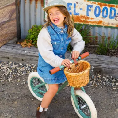 BANWOOD LOOPFIETS VINTAGE FOREST VAN 2.5 JAAR TOT 5 JAAR
