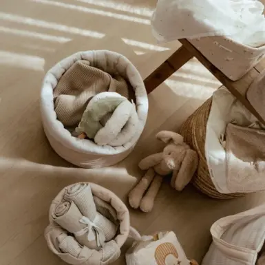 LITTLE DUTCH SWADDLE BEIGE EN MET STREPEN