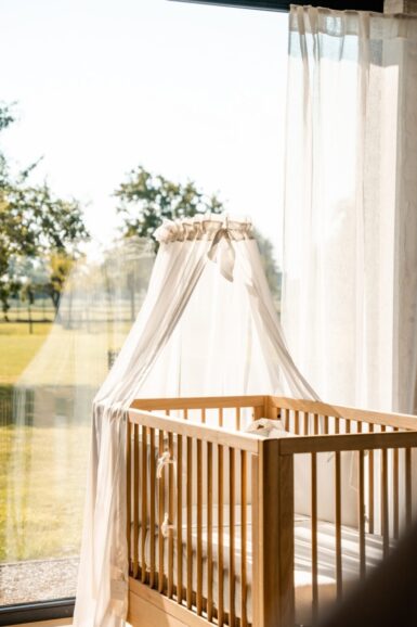 LIVING NATURE BED & PARKHEMEL PURE COLLECTIE